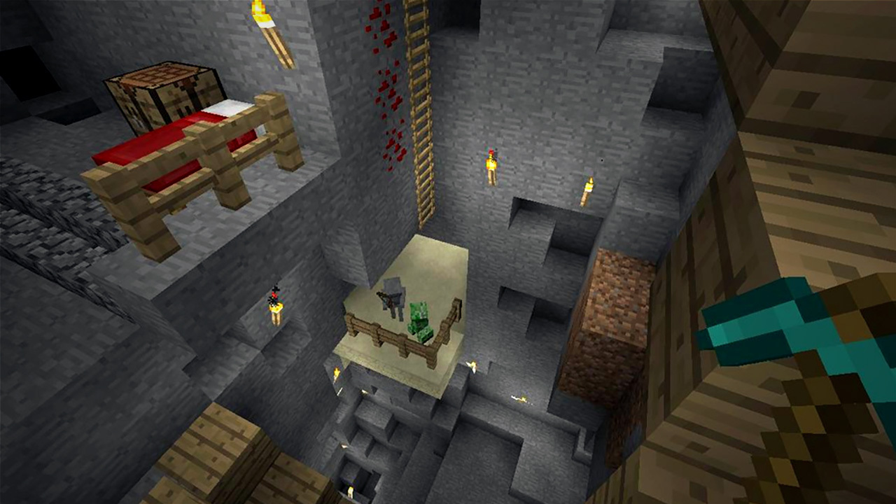 Minecraft: Java & Bedrock Edition - Menace Cape screenshot 1